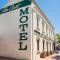 Elm Court Motel