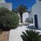 Nicos Studios & Apartments