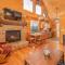 OVER THE MOUNTAIN - Smoky Mountain View Cabin