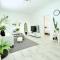 Beautifully renovated quiet unit in Cronulla