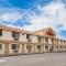 Econo Lodge Inn & Suites - El Paso