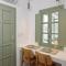 Theasis Suites