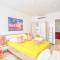 Foyal Suites