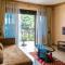 Luxury apartment for 24 people