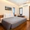 Avenis Hotel
