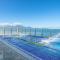 Avenis Hotel