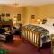 Settlers Inn