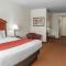 Comfort Suites near Indianapolis Airport
