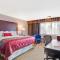 Ramada by Wyndham Tukwila Southcenter