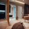 Monza Mirror Apartment