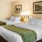 Quality Inn Petoskey-Harbor Springs