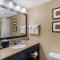 Comfort Inn & Suites Peachtree Corners