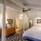 Hotel Pacific