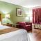 Quality Inn & Suites near Robins Air Force Base