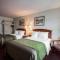 Rodeway Inn & Suites Cherokee On the River