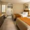 Rodeway Inn & Suites Cherokee On the River