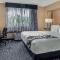 La Quinta by Wyndham Naples Downtown