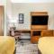 Comfort Inn & Suites Lakewood by JBLM