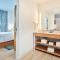 Universal’s Endless Summer Resort – Dockside Inn and Suites