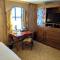 Dunhill Hotel