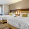 Hotel Centro Sonoma Wine Country, Tapestry Collection Hilton