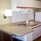 Extended Stay America Suites - Newark - Woodbridge