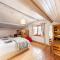 Chalet Bluebell