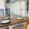 Beach Living Pé na Areia por Be My Guest