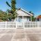 Castaway Cottage