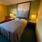 Super 8 by Wyndham Van Buren/Ft. Smith Area