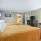 Econo Lodge Inn & Suites Gatlinburg at the Convention Center