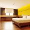 Yellow Bee Tangerang