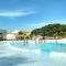 Lacqua diRoma Oficial - Parque com Piscina de Ondas Exclusiva