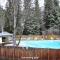 Cozy East Vail 2 Bedroom Condo #1601 w/ Fireplace.