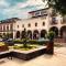 Hotel Portal & Suites