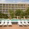 Elegant apartment in eagle beach levent