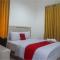 RedDoorz near Araya Family Club House