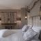 Les Chambres du Vivier, chambres dhôtes et gîte - à 100m -