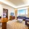 Crowne Plaza Muscat OCEC, an IHG Hotel - Maskat