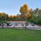 La Barraca Resort
