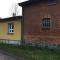 Futterhaus neben der Wasserburg Liepen