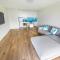 Maxs Beachside Holiday Home