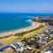 Maxs Beachside Holiday Home