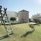 Seaview Studio - 10 Min. Beach, Private Condo, Pool, Grill & Free Parking
