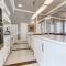 5BR Penthouse Steps to the Streetcar & FQ