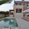 Ar & Al Luxury Villa