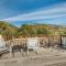 Foothills Retreat- Patios, Rooftop Deck, Quiet, 2BR