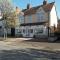 Chantry Villa Hotel