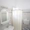 Louiza Hotel