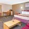 Super 8 by Wyndham Upland Ontario CA